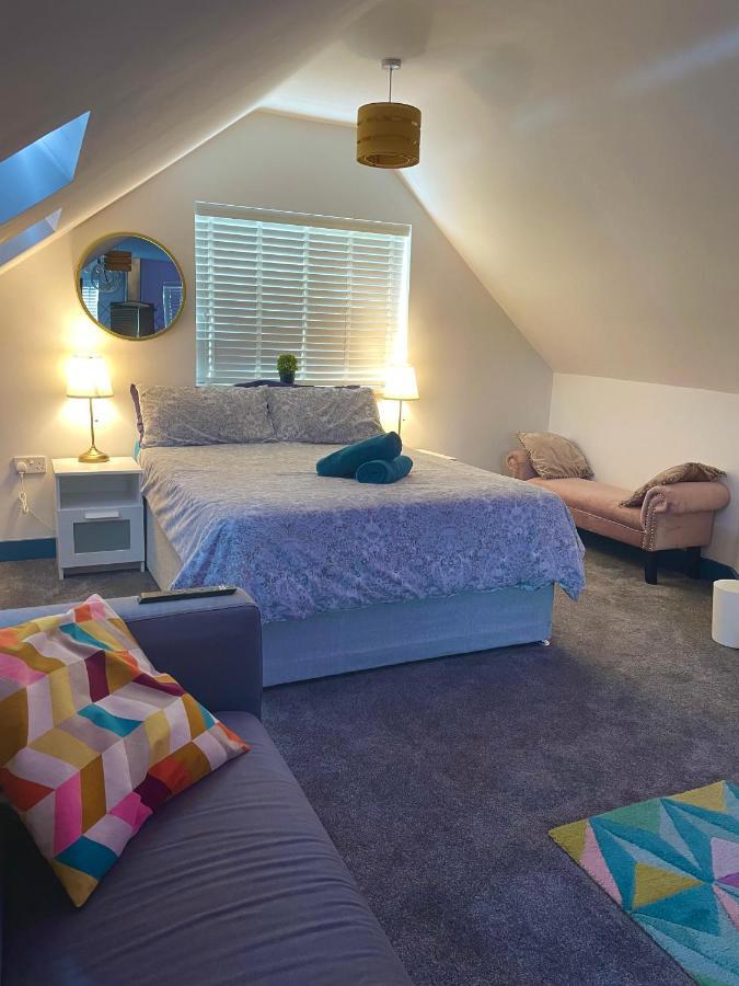 Vibrant & Modern Studio Apartment In Birmingham Eksteriør bilde