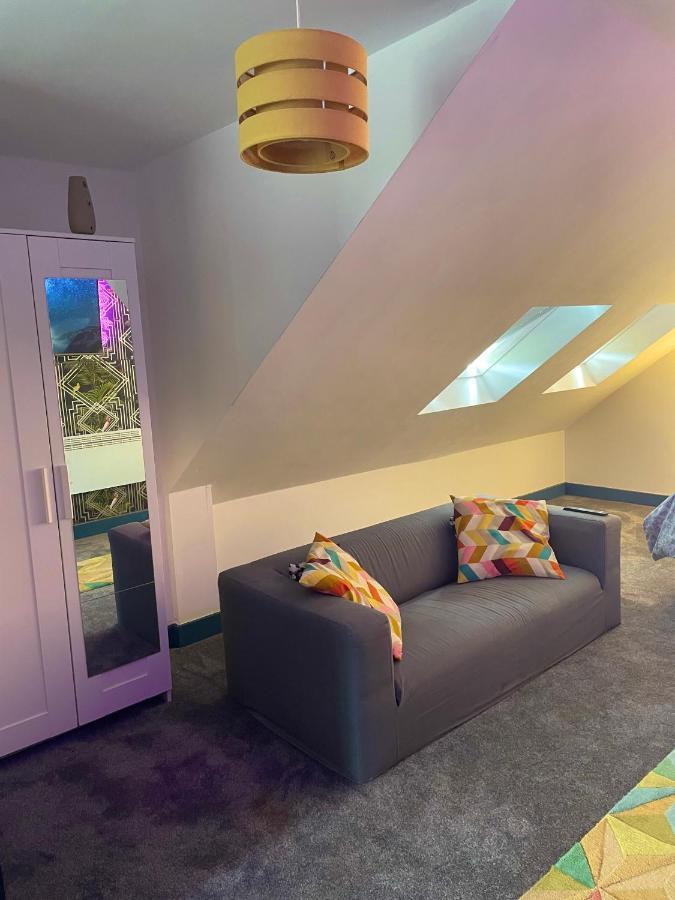 Vibrant & Modern Studio Apartment In Birmingham Eksteriør bilde